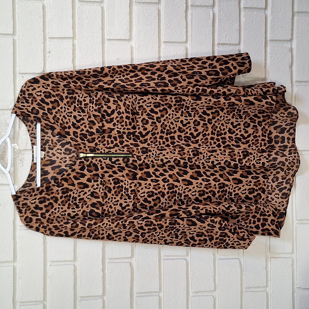 Cato Animal Print Zip Detail Pullover Blouse. Size 22/24W